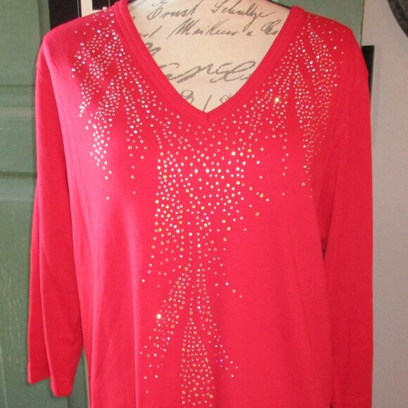 Unbranded Solid Red Sweater w/Rhinestone Embellishments Made in USA  Sz. L - Picture 1 of 4